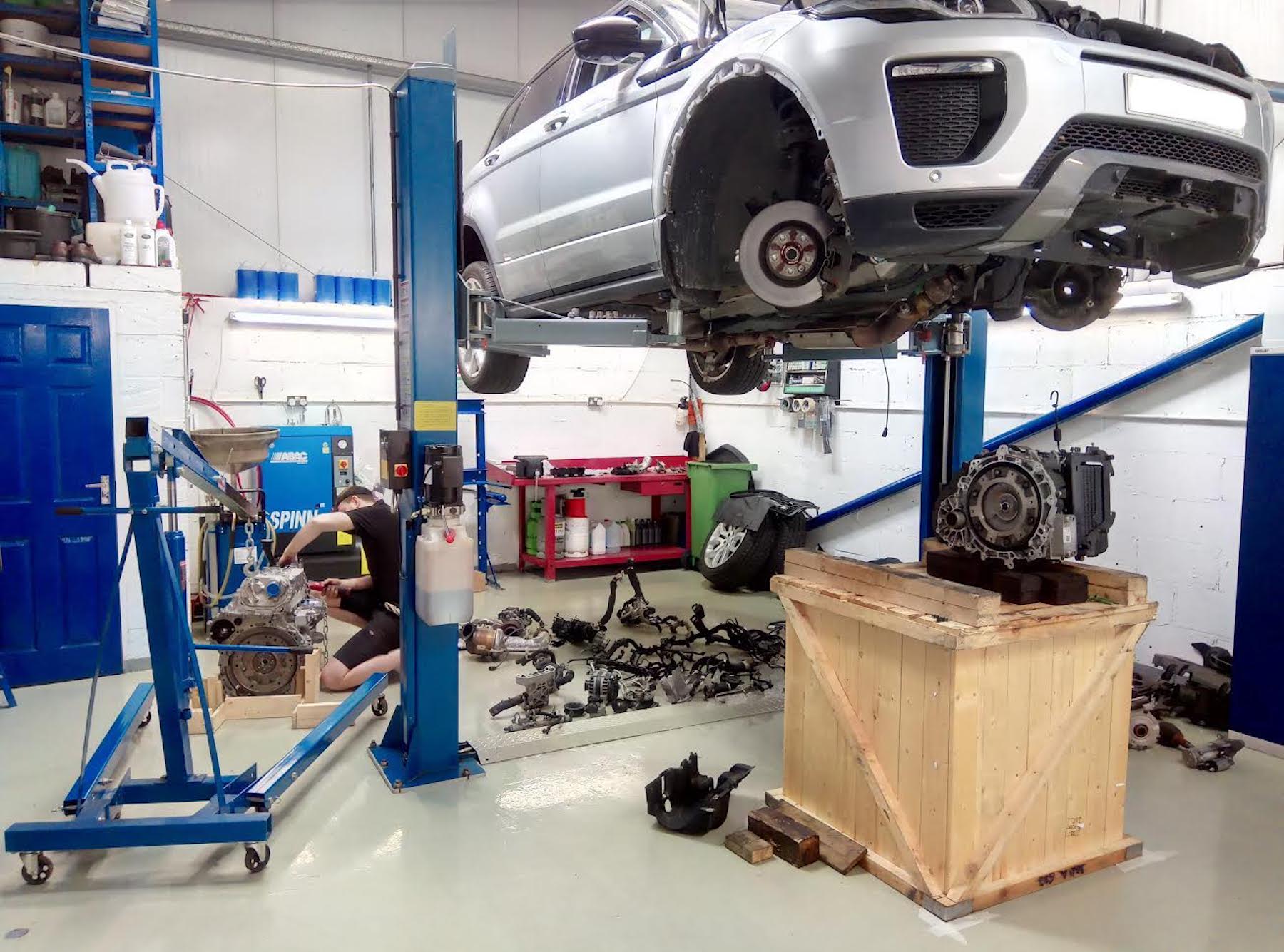 Engine replacement – Range Rover Evoque